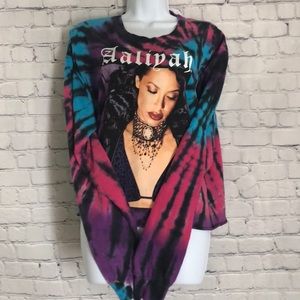 Tie-Dye Aaliyah cut off shirt